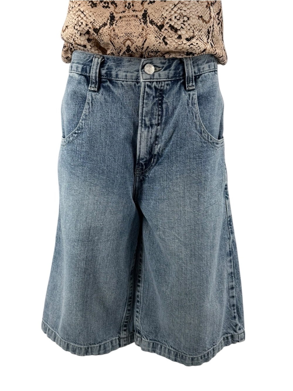 Frame Denim Light Blue Wide-Leg Jean Shorts